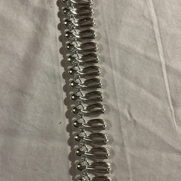 Blue and silver chocker - Picture 9 of 9